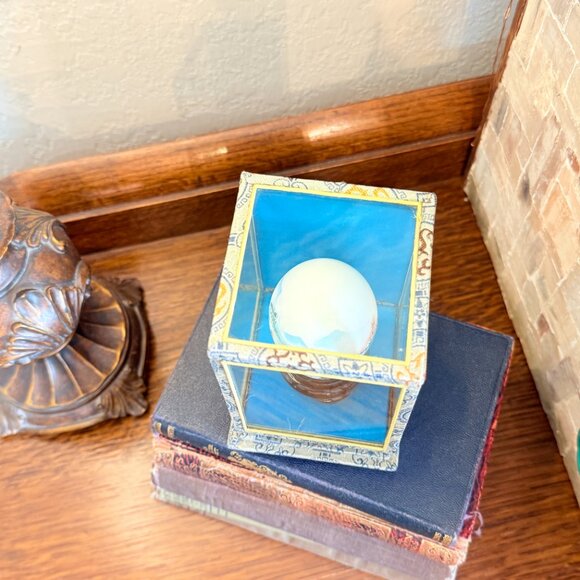 Vintage Oriental Hand Painted Egg in Glass Case - Picture 8 of 16